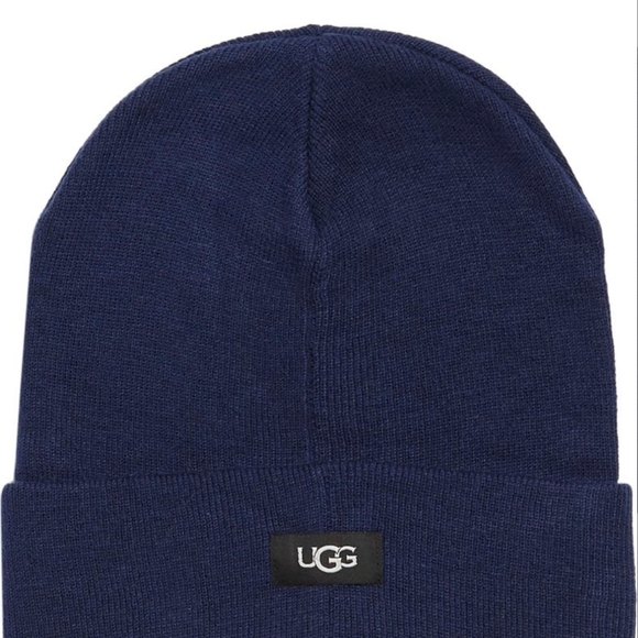 UGG Other - NWOT UGG AUSTRALIA LOGO KNIT CUFF BEANIE  OS